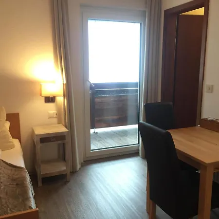 格森纳福鲁克斯旅馆