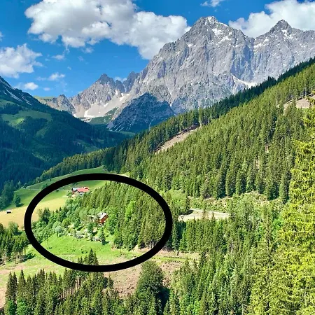 Fruehstueckspension Gsenger ゲストハウス 3*