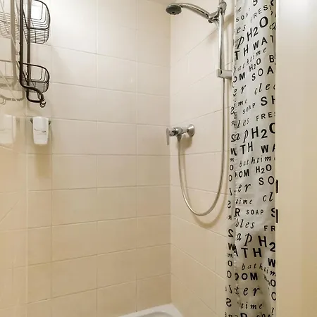 格森纳福鲁克斯旅馆 招待所