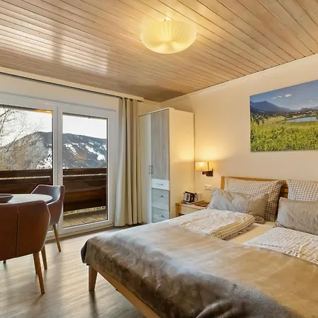 Fruehstueckspension Gsenger ゲストハウス