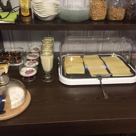 ゲストハウス Fruehstueckspension Gsenger 3*